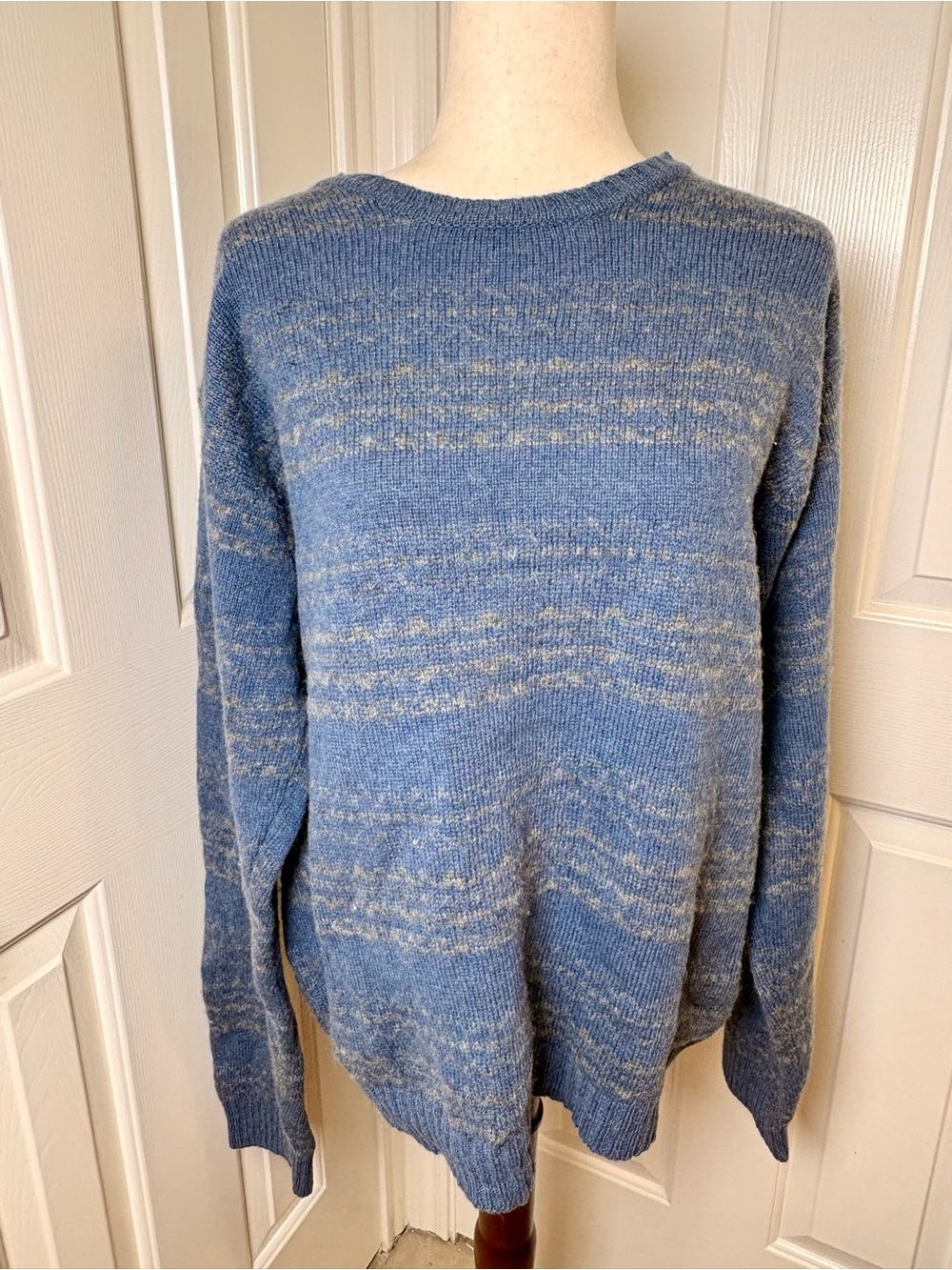 Vintage 90s Izod Jeans Blue Lambswool Crewneck Sweater Soft Knit Cozy XL